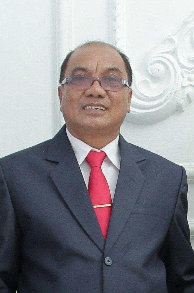Drs. HERLI